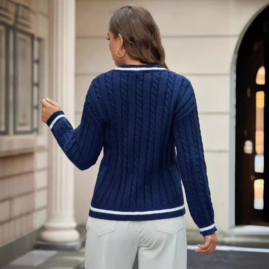 Damen Strickpullover mit V-Ausschnitt und klassischem Zopfdesign EB