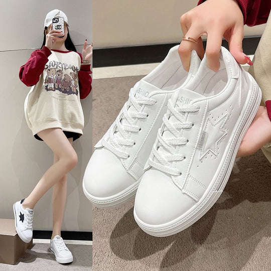 Damen Sneaker mit auffälligem Stern-Design EB