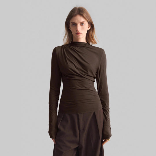 Damen nan schmal geschnittenes Langarmshirt mit asymmetrischer Drapierung und seitlicher Raffung EB