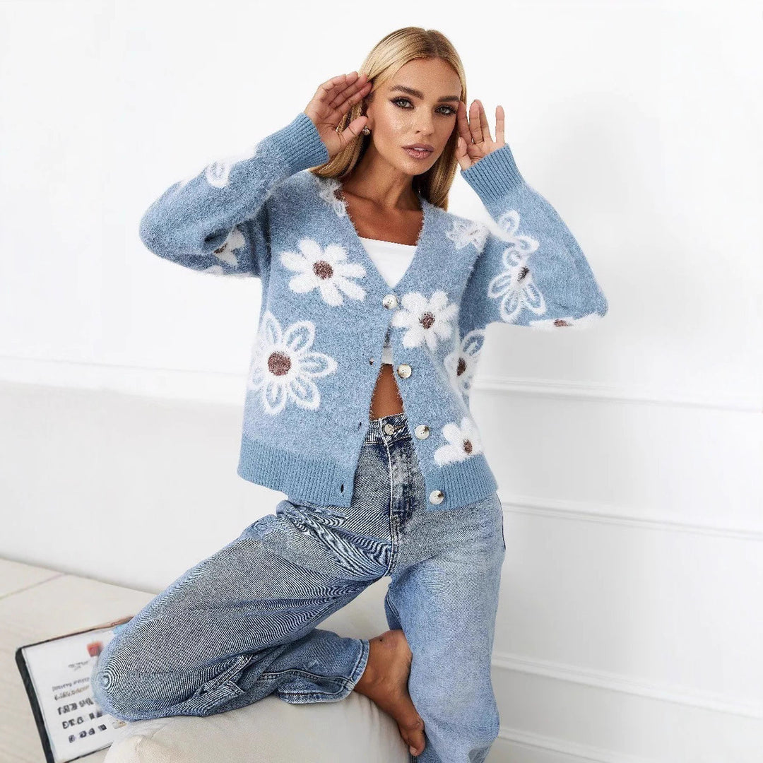 Damen Strickjacke mit floralen Mustern und eleganten Knopfdetails EB