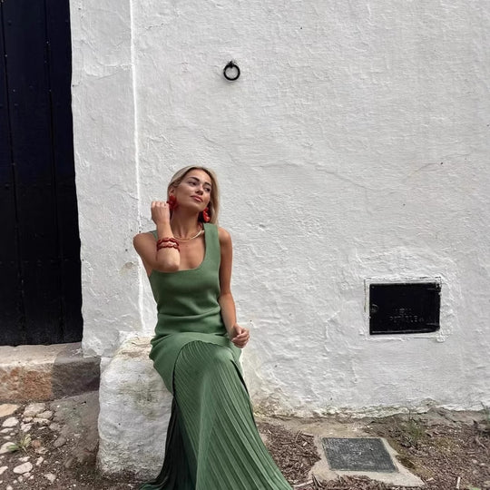 Damen Maxikleid mit plissiertem Rock und körpernahem Oberteil EB