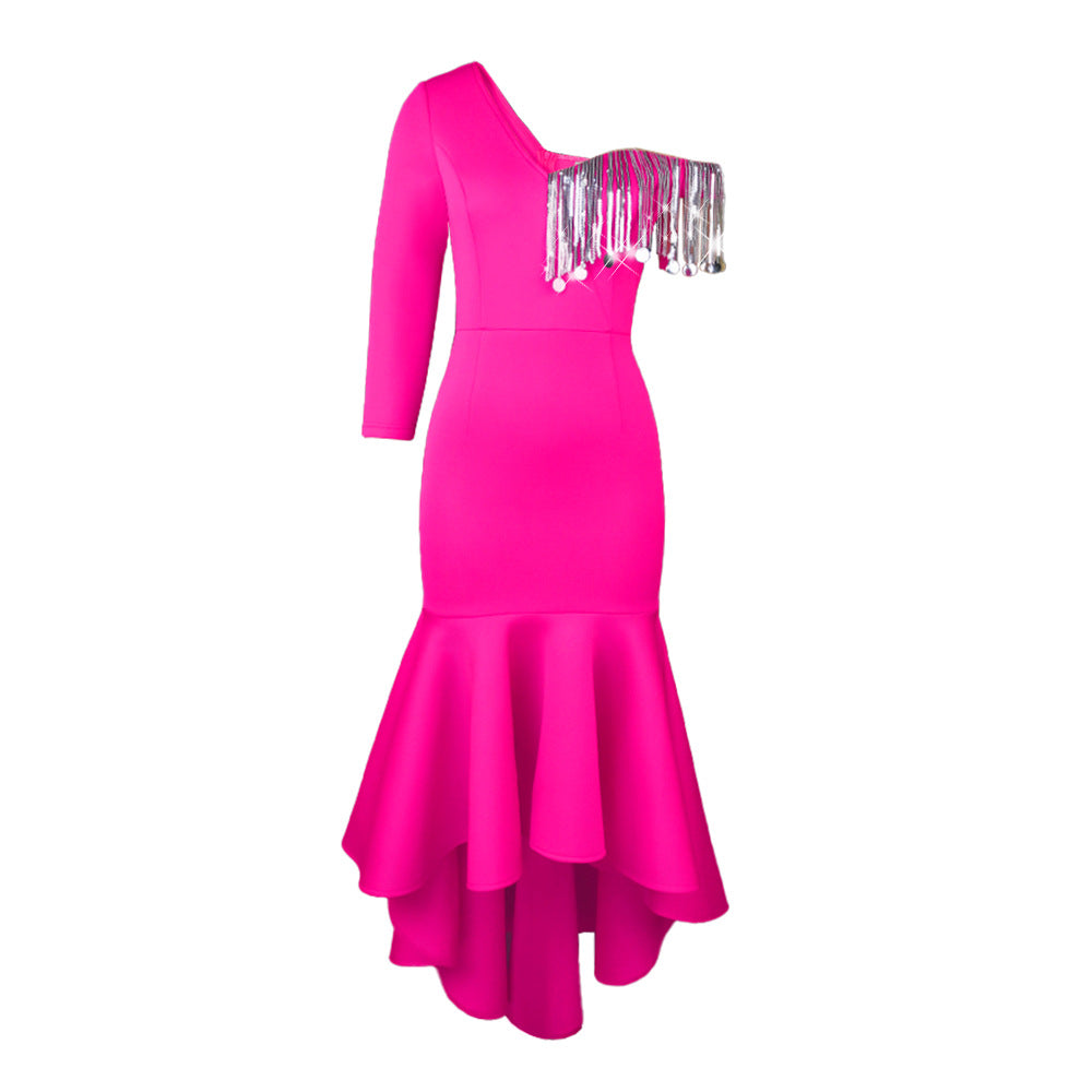 Damen Kleid mit asymmetrischem Saum und funkelnden Details EB
