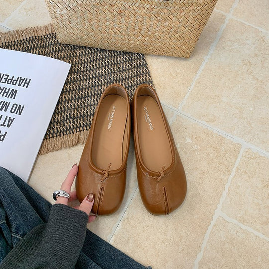 Damen Ballerina-Schuhe mit modischen Einschnitten und bequemer Sohle EB