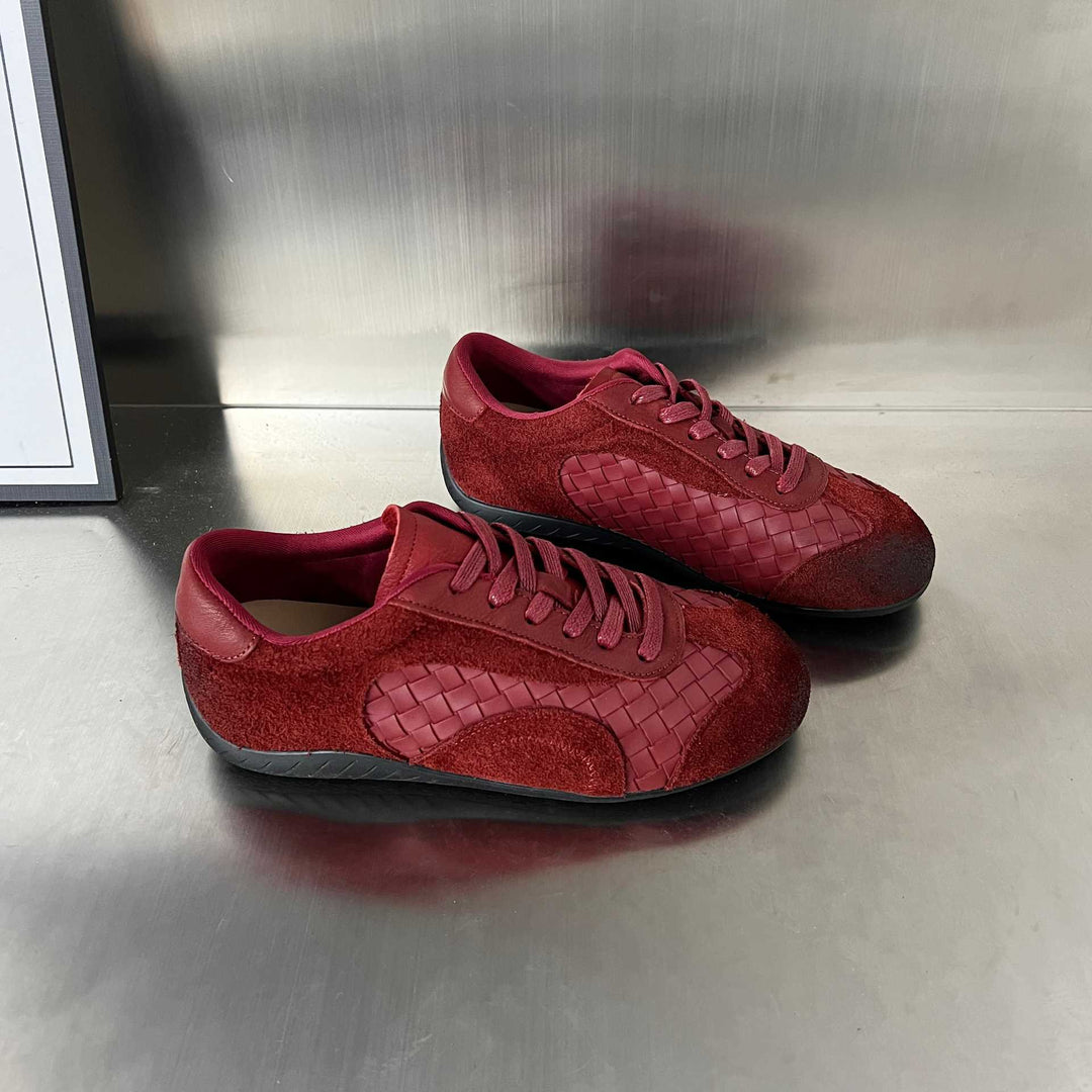 Damen Sportliche Sneaker mit exklusivem Veloursleder und modernem Flechtdesign EB