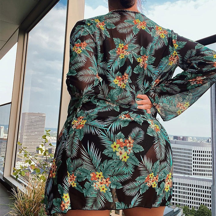Damen Hochgeschnittener Bikini mit floralem Kimono EB