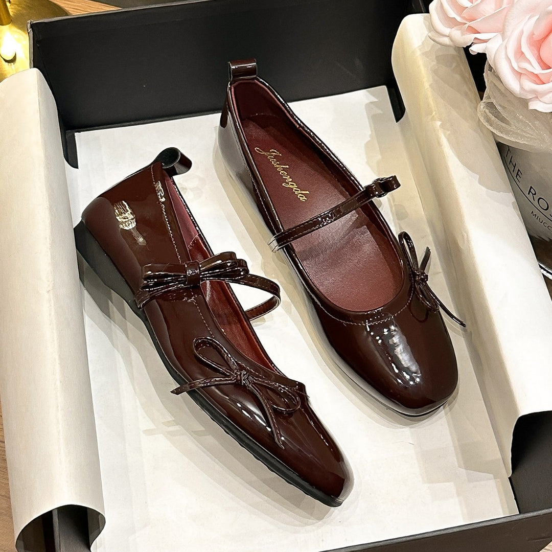 Damen Ballerina-Schuhe mit eleganter Schleifenverzierung und glänzender Oberfläche EB