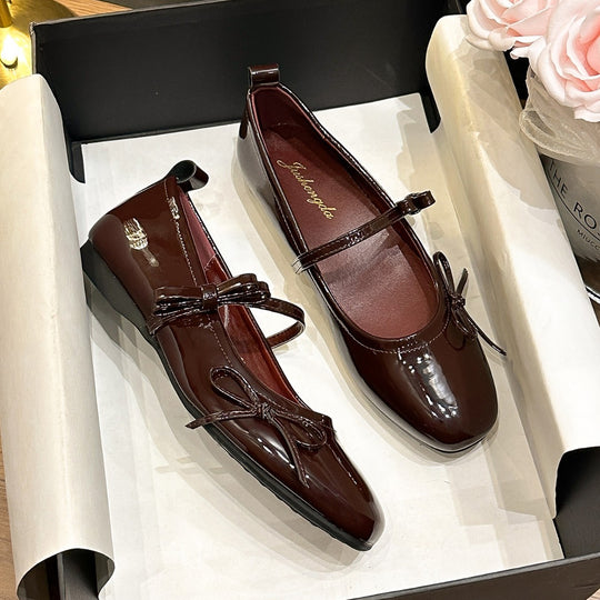 Damen Ballerina-Schuhe mit eleganter Schleifenverzierung und glänzender Oberfläche EB