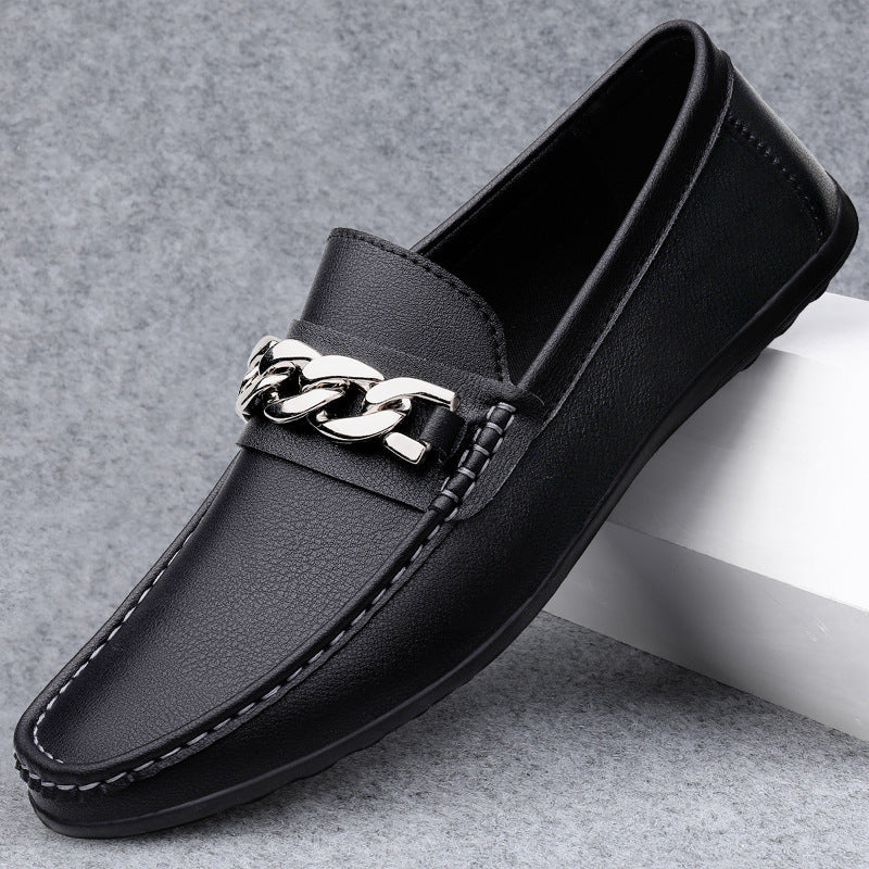 Damen Mokassins mit stilvollem Kettendetail EB