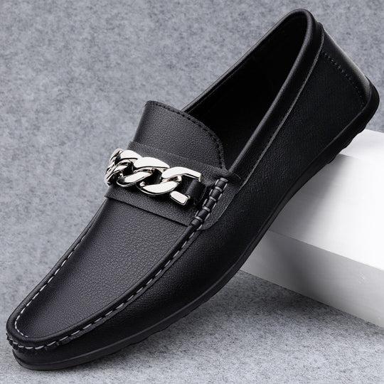 Damen Mokassins mit stilvollem Kettendetail EB