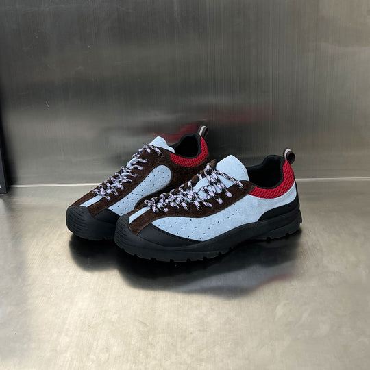 Damen Outdoor Sneakers mit rutschfester Sohle und wasserabweisendem Obermaterial EB