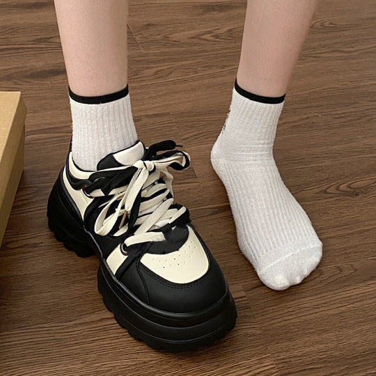 Damen Sportliche Chunky Sneakers mit rutschfester Laufsohle und atmungsaktivem Obermaterial EB