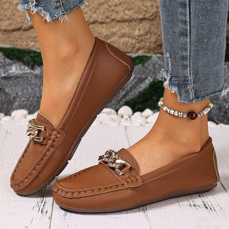 Damen Mokassins mit eleganter Kettenapplikation und komfortabler Laufsohle EB