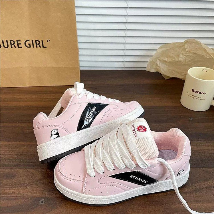 Damen Sportliche Sneaker mit gepolstertem Schaft und atmungsaktiver Oberfläche EB