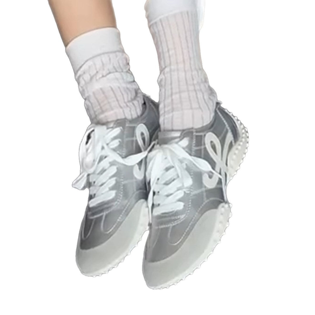 Damen Sportliche Sneakers mit modernem Obermaterial und rutschfester Sohle EB