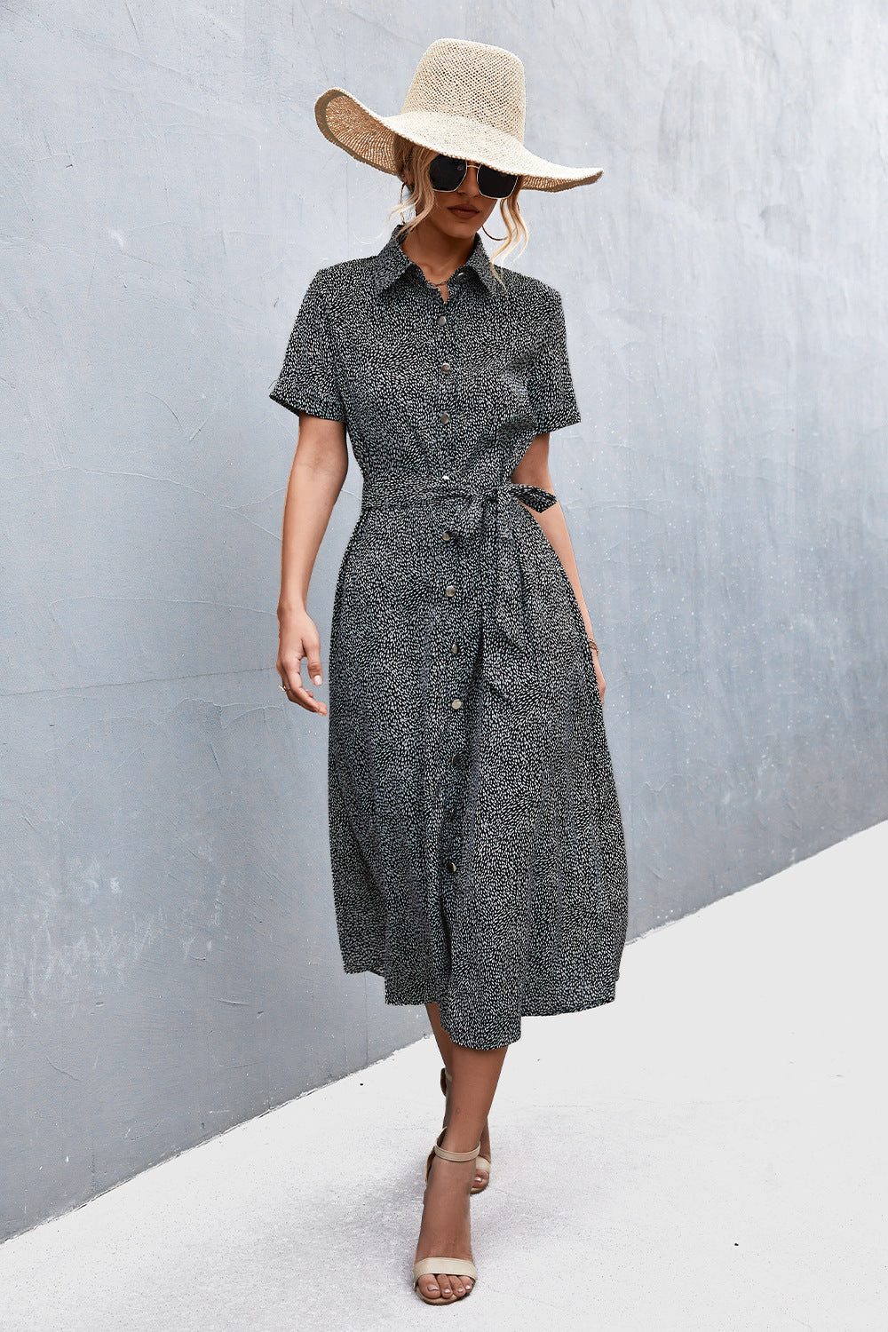 Damen Hemdblusenkleid mit praktischen Knopfdetails und taillierbarem Gürtel EB