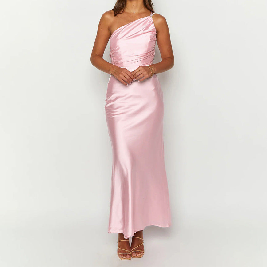 Damen Elegantes Satin-Maxikleid mit asymmetrischem Träger und raffinierten Rüschendetails EB