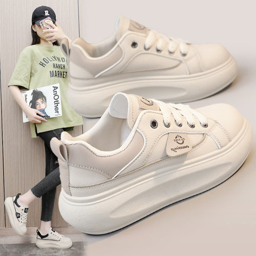 Damen Sneakers im klassischen Stil mit dämpfendem Sohlenprofil EB