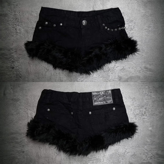 Damen Kurze Jeans mit flauschigen Saum EB