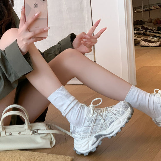 Damen Sportliche Sneakers im futuristischen Design mit herausragender Dämpfung EB