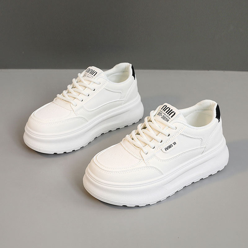 Damen sportliche Sneakers mit bequemer Polsterung und innovativem Design EB