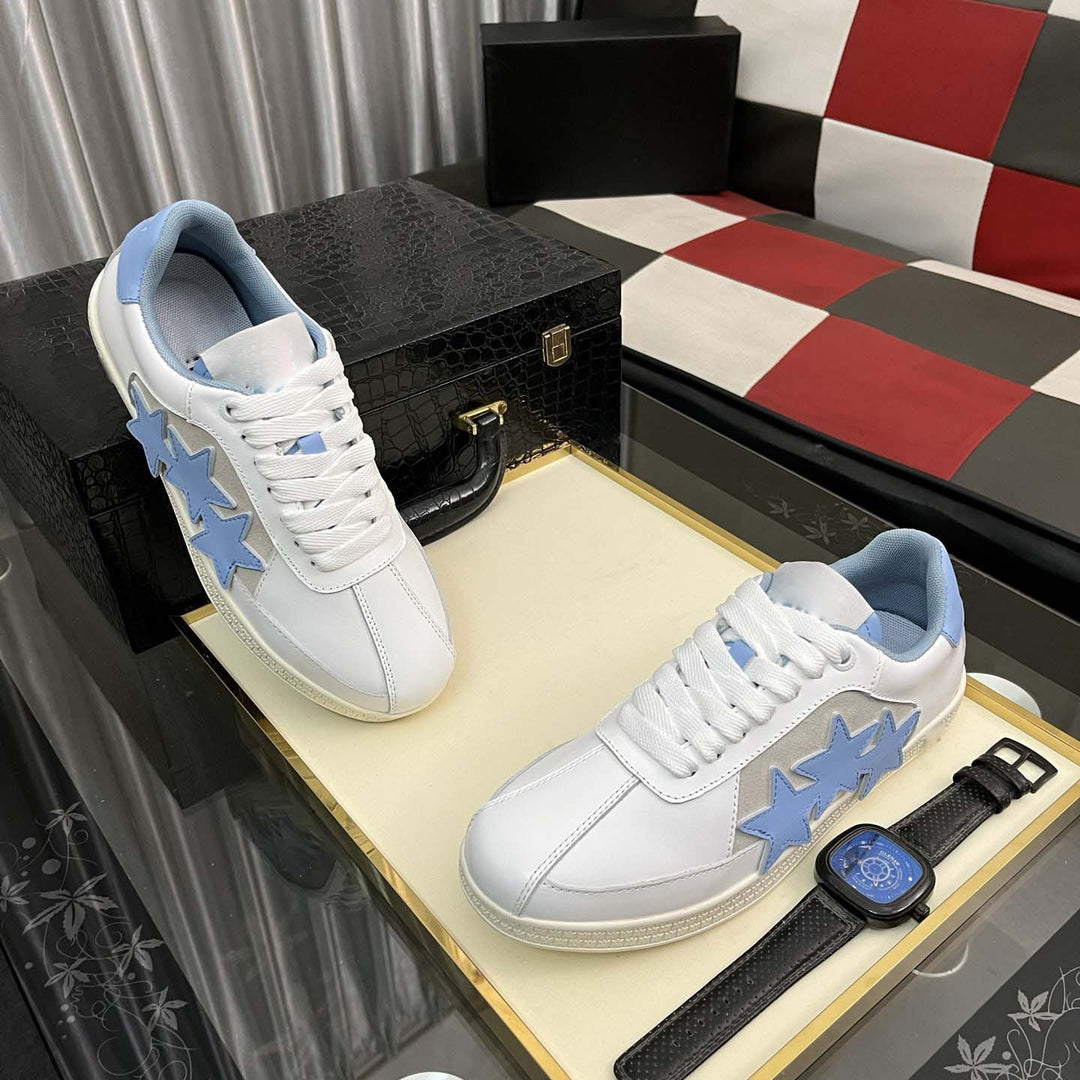 Damen Sneakers mit zusätzlicher Sternen-Applikation von EB