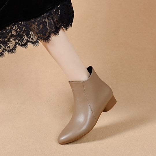 Damen Elegante Ankle Boots mit spitzem Schnitt und hochwertiger Lederverarbeitung EB