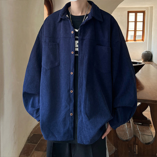Herren nan oversized Kordhemdjacke mit aufgesetzten Brusttaschen, abgerundetem Saum und lockerer Silhouette EB