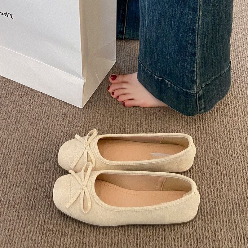 Damen Ballerinas mit glänzender Oberfläche und zierlichem Schleifendetail EB