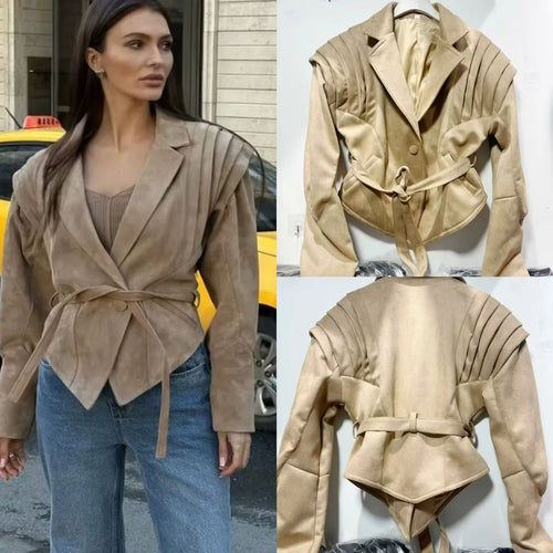 Damen elegante Kunstlederjacke mit Rüschendetails und praktischen Taschen EB