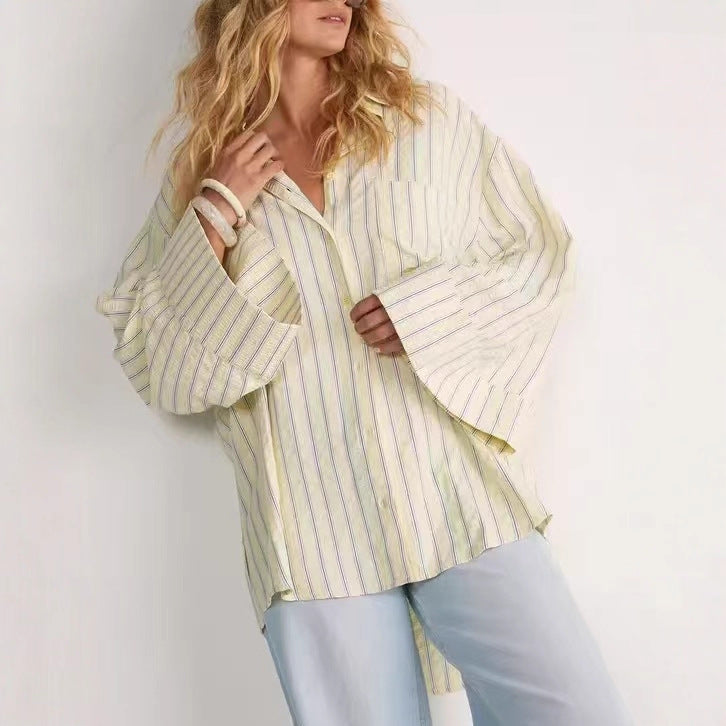Damen Oversize-Hemdbluse mit weitem Glockenärmel und feinem Streifenmuster EB