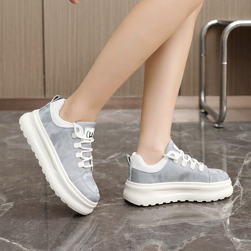 Damen Komfort-Sneaker mit dämpfendem Sohlenprofil und atmungsaktiver Obermaterialstruktur EB