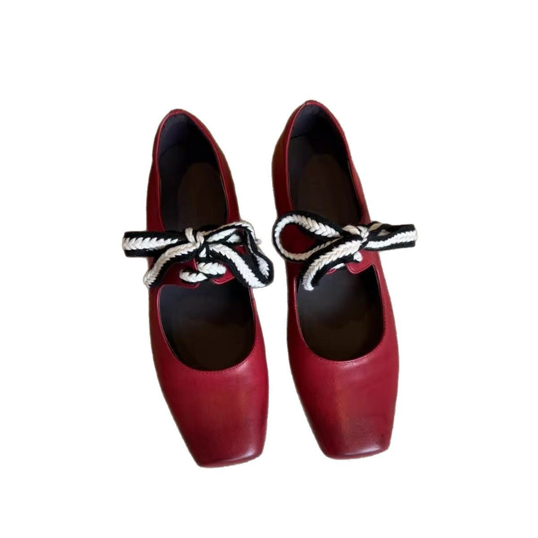Damen elegante Ballerinas mit modischem SchnürDesign und komfortablem Blockabsatz EB