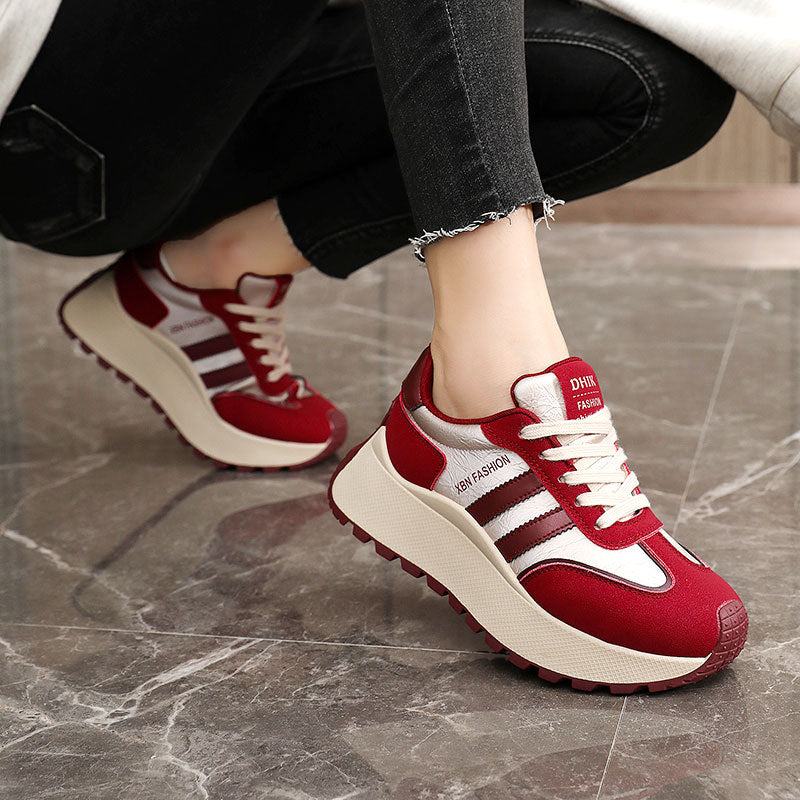 Damen modische Sneakers mit atmungsaktiver Oberflächentextur und robustem Sohlenprofil EB