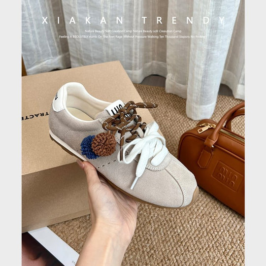 Damen modische und komfortable Sneakers mit innovativen Schnürdetails EB