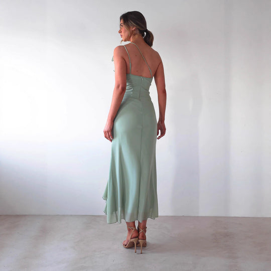 Damen Elegantes Rüschen-Maxi-Kleid im Stile einer Seite mit hohem Schlitz EB