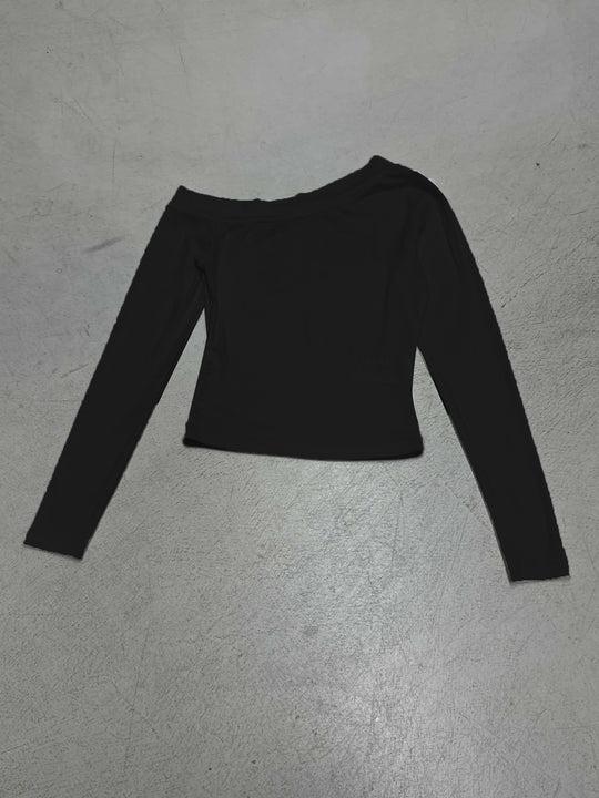 Damen nan schulterfreies Langarmshirt mit taillierter Silhouette und seitlicher Knopfleiste EB