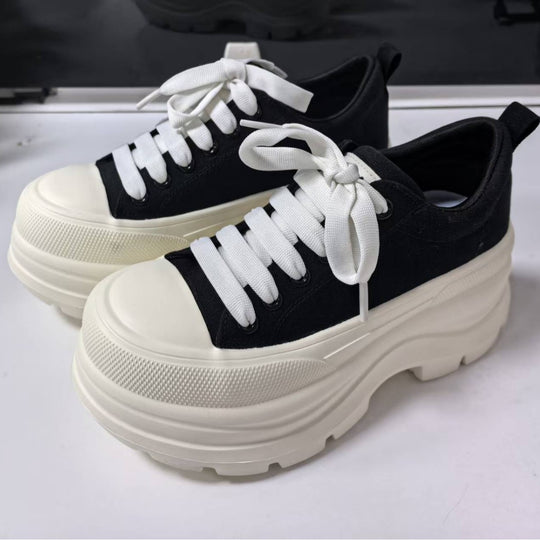 Damen Plattform Sneakers mit Urbanem Design und Bequemer Dämpfung EB