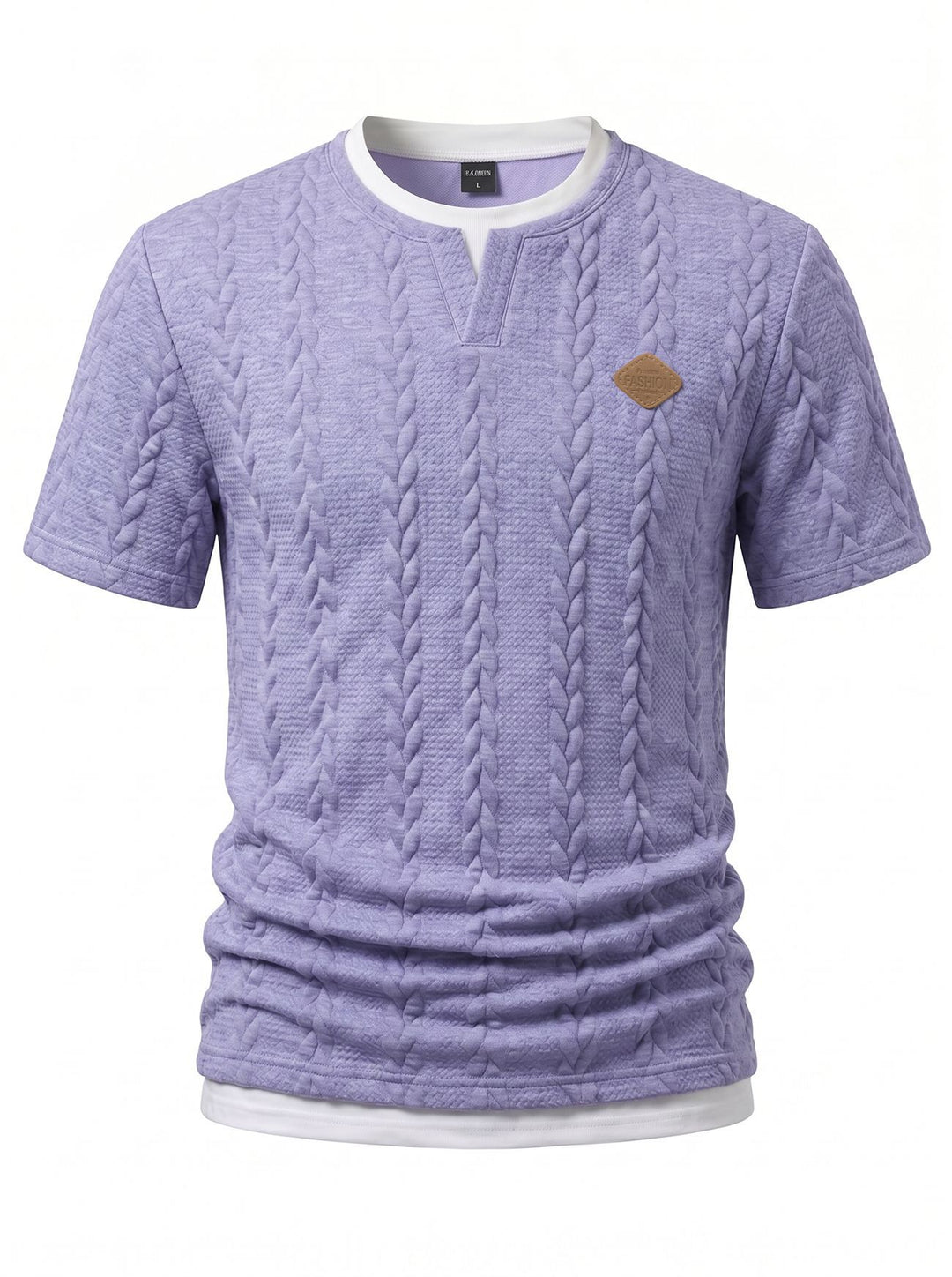 Herren nan texturiertes Kurzarmshirt mit geprägter Zopfstruktur, V‑Einsatz am Rundhals und Lagenlook EB