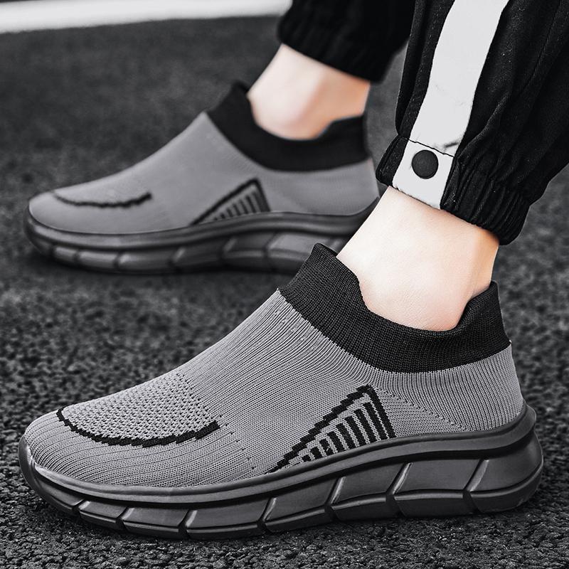 Damen Komfortable Slip-On Sneakers mit vielseitigem Design EB
