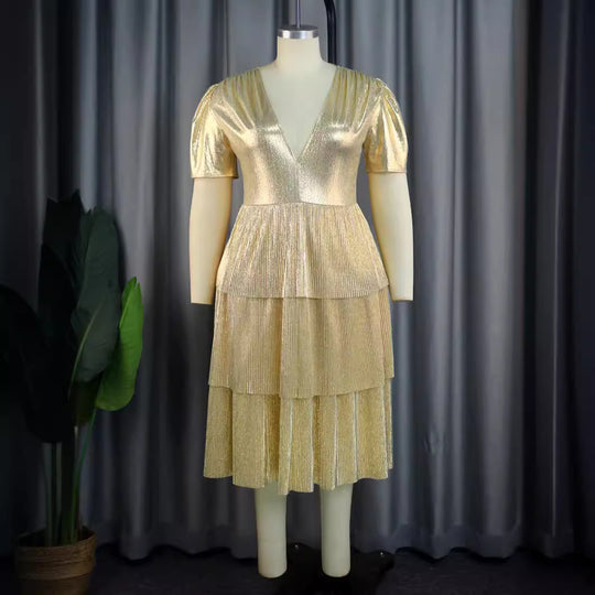 Damen Glänzendes Abendkleid mit voluminösem Rüschendesign EB