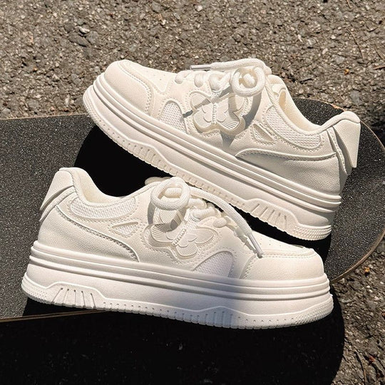 Damen Sportliche Sneaker mit luftdurchlässigem Obermaterial und stabiler Plateausohle EB