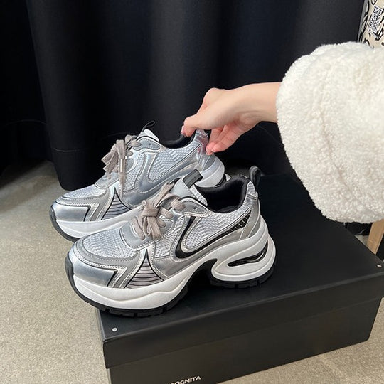 Damen Sportliche Lauf-Sneaker mit atmungsaktivem Mesh-Obermaterial und dämpfender Sohle EB