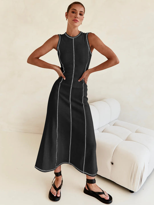 Damen Elegantes Maxikleid mit subtilen Nähdetails EB