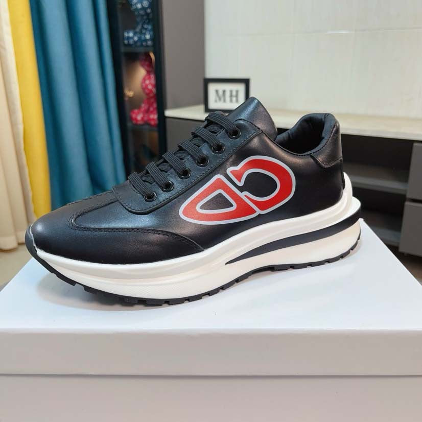 Damen Sportliche Sneakers mit dämpfender Laufsohle und ergonomischem Design EB