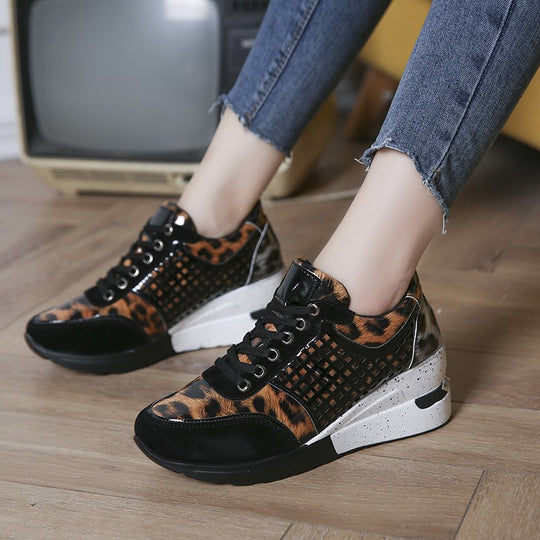 Damen Sneaker mit Leopard-Print und atmungsaktiver Mesh-Oberfläche EB