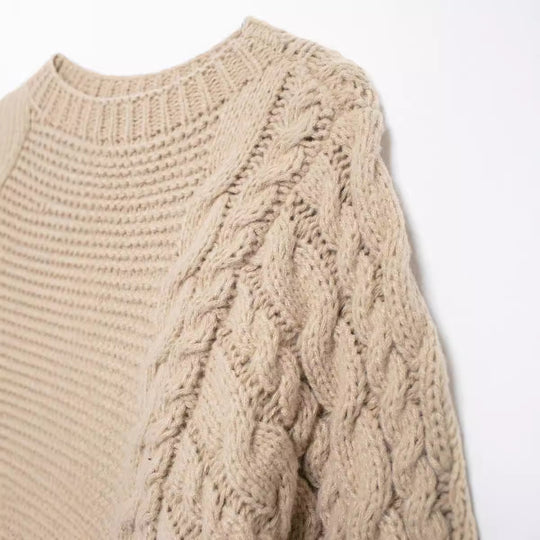 Damen Strickpullover im lässigen Oversize-Schnitt mit aufwendigem Zopfmuster EB