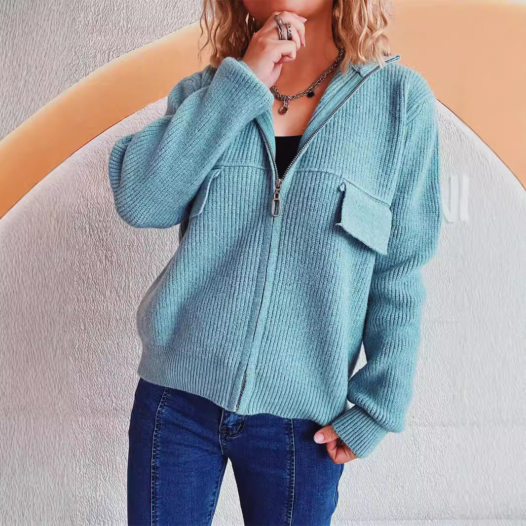 Damen lässige Strickjacke mit praktischen Taschen und hohem Kragen EB