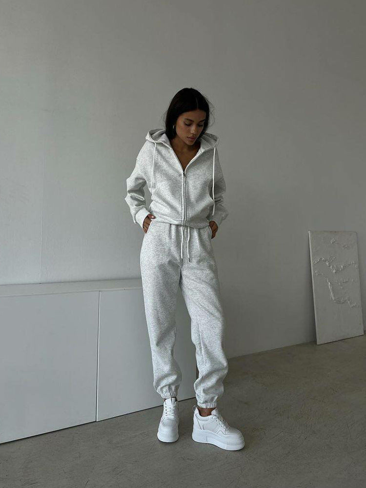 Damen lässiges Kapuzen-Sweatshirt und Jogginghose Set in Oversize-Passform mit Reißverschluss und Kängurutasche Eichborn Berlin