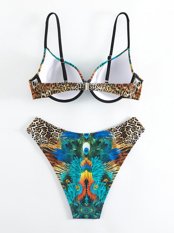 Damen Triangel-Bikini mit extravagantem Federdesign und funkelnden Akzenten EB