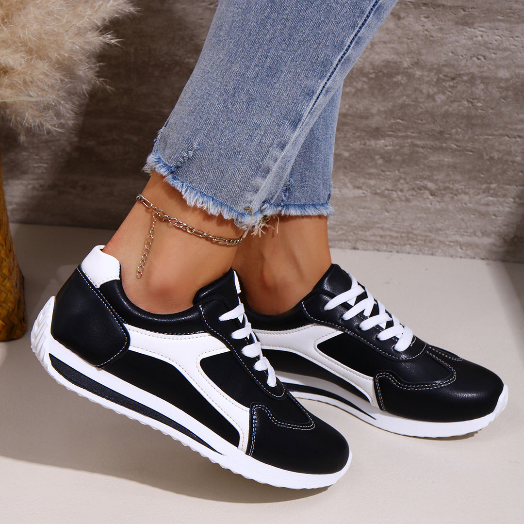 Damen Sportliche Sneakers mit modischem Kontrastdesign EB